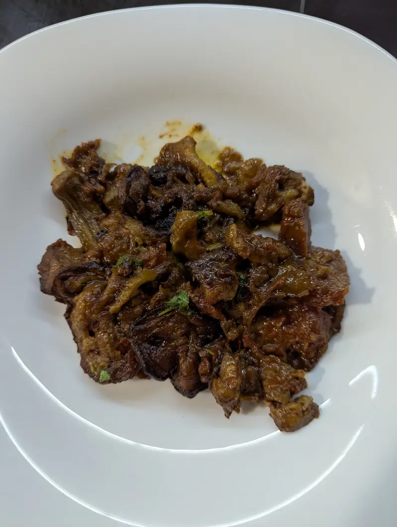 Pork with eggplant and okras