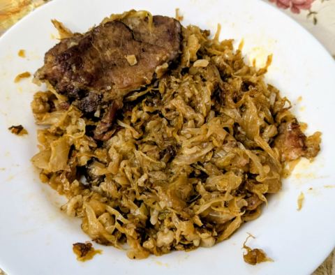Baked Sauerkraut with Meat - Podvarok 